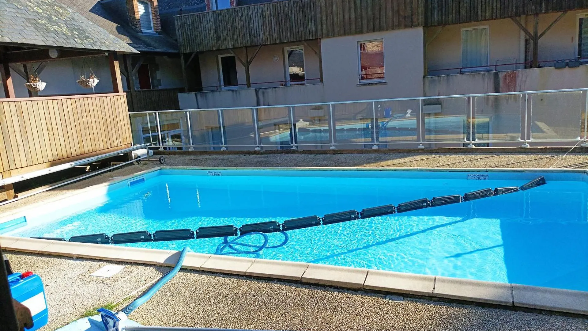 아파트 Studio Cosy Piscine Rocherfort En Terre Centre 로슈포르트엥테르